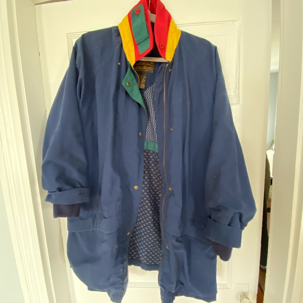 Eddie Bauer Long Navy Blue Coat with Adjustable Collar Size Medium
